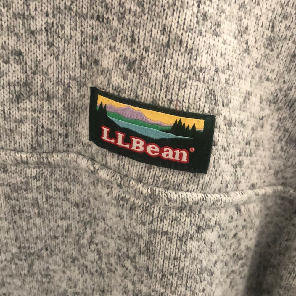 Women's L.L.Bean Sweater Fleece Pullover - Picture 4 of 5